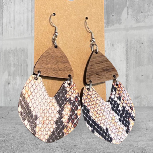 134 Snakeskin earrings